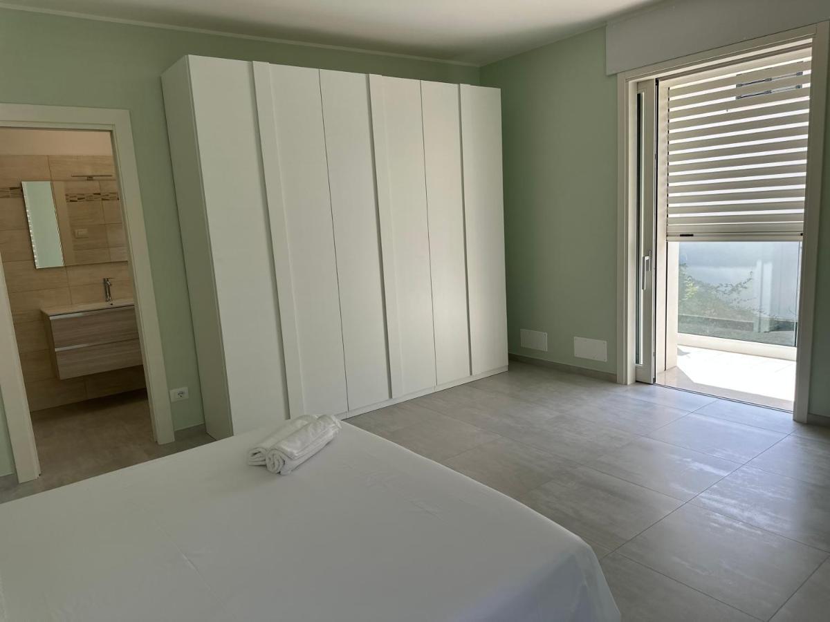 White B&B Pagliare Bagian luar foto