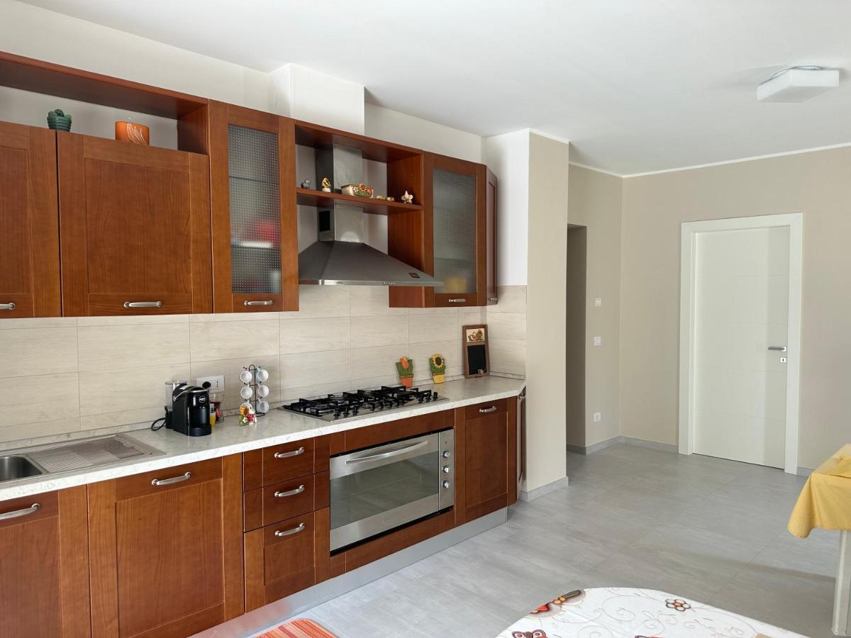 White B&B Pagliare Bagian luar foto